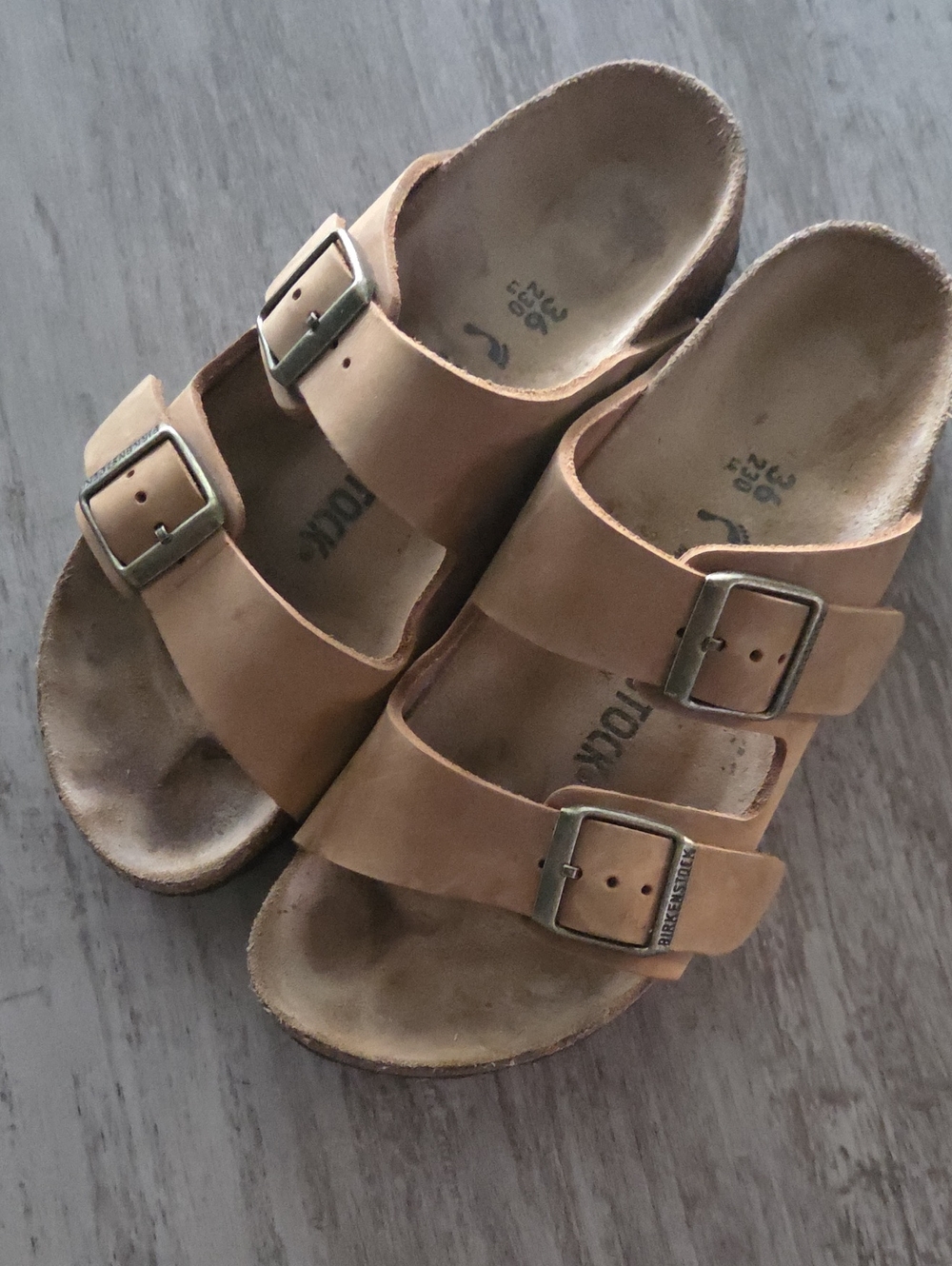 Birkenstock Arizona Oiled Leather Color Cognac Womens Size 5 (EU 36)
